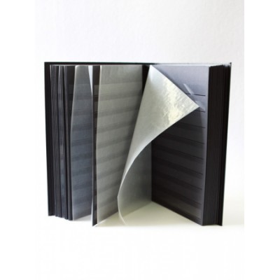 Альбом для марок "BASIC" 32 листа (64 страницы) чёрные листы. Leuchtturm, синий