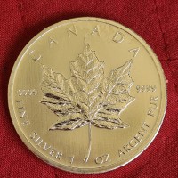 5 долларов 2012 год. Канада. Кленовый лист, серебро 1 oz 999