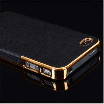 Чехол на телефон APPLE Iphone 5 / 5 s черный в золотом обрамлении